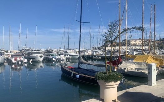 GRI2097 – Restaurant Pizzeria Snack – SAINT JEAN CAP FERRAT