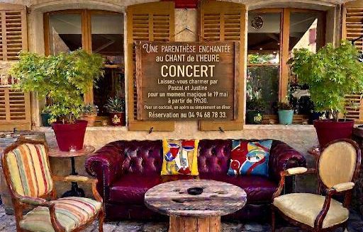 GRI2103 – Bar Brasserie – CALLIAN