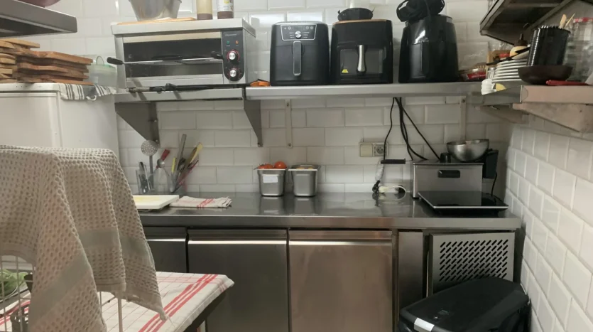 Brasserie à vendre – Callian – 40 m² – 90 000 € FAI — photo 5