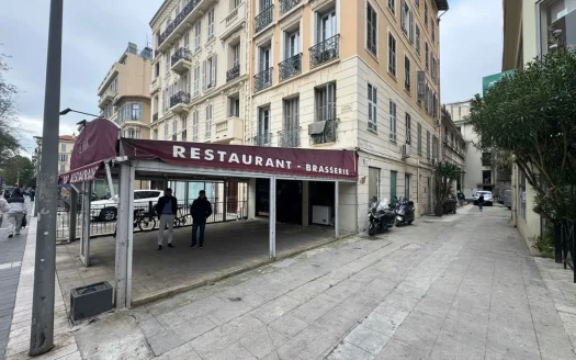 Brasserie à vendre – Nice – 90 m² – 195 000 € FAI