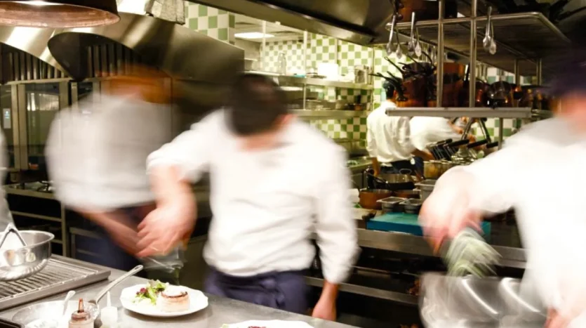 Restaurant à vendre – Nice – 80 m² – 290 000 € FAI — photo 1