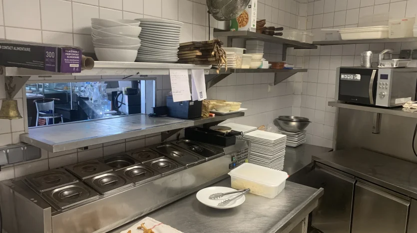 Bar / café à vendre – Nice – 90 m² – 132 000 € FAI — photo 4