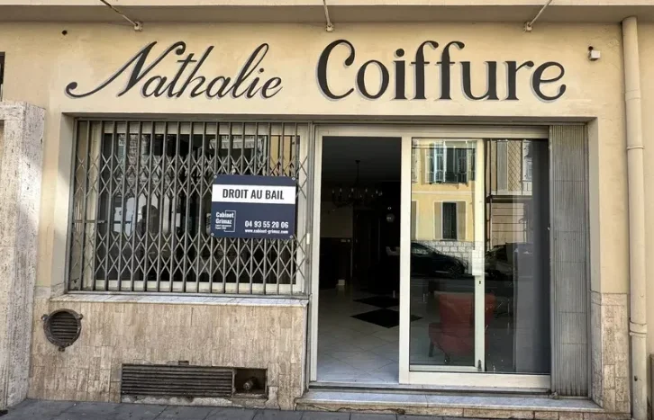 Local commercial à louer – Nice – 54 m² – 2 500 €/mois — photo 1