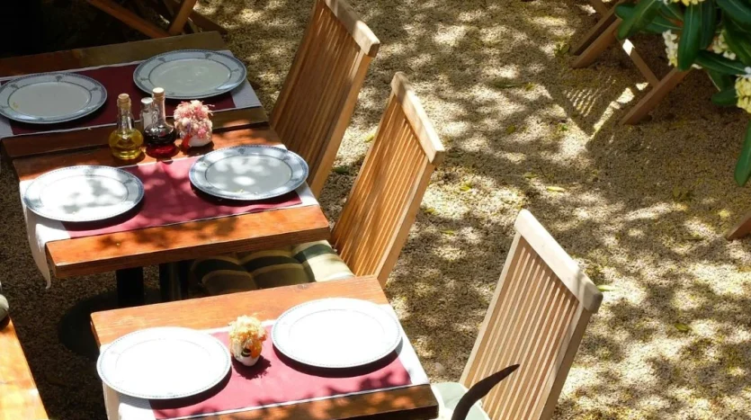 Restaurant à vendre – Nice – 100 m² – 150 000 € FAI — photo 1